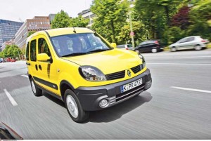 Предоставляем бесплатный трансфер из Симферополя в Севастополь на Renault Kangoo